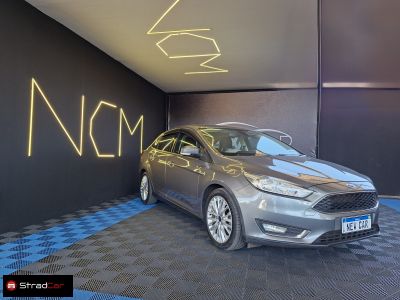 FORD Focus Fastback SE 2.0 16v Powershift 2018 - miniatura 3