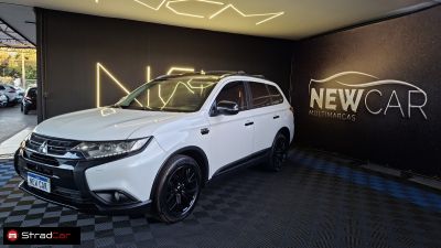 MITSUBISHI Outlander 2.2TDi 16v 4WD 2016