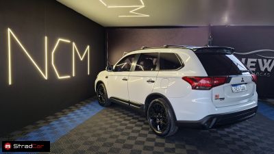 MITSUBISHI Outlander 2.2TDi 16v 4WD 2016 - miniatura 6