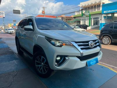 TOYOTA Hilux SW4 SRX D4-D 2.8TDi 16v 4x4 2019 - miniatura 2