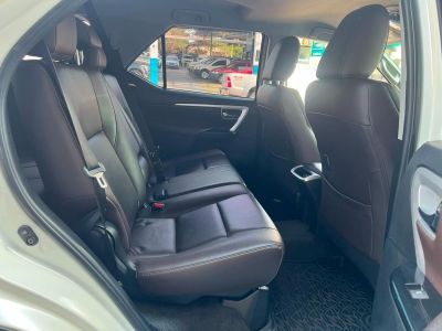 TOYOTA Hilux SW4 SRX D4-D 2.8TDi 16v 4x4 2019 - miniatura 8