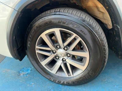 TOYOTA Hilux SW4 SRX D4-D 2.8TDi 16v 4x4 2019 - miniatura 10