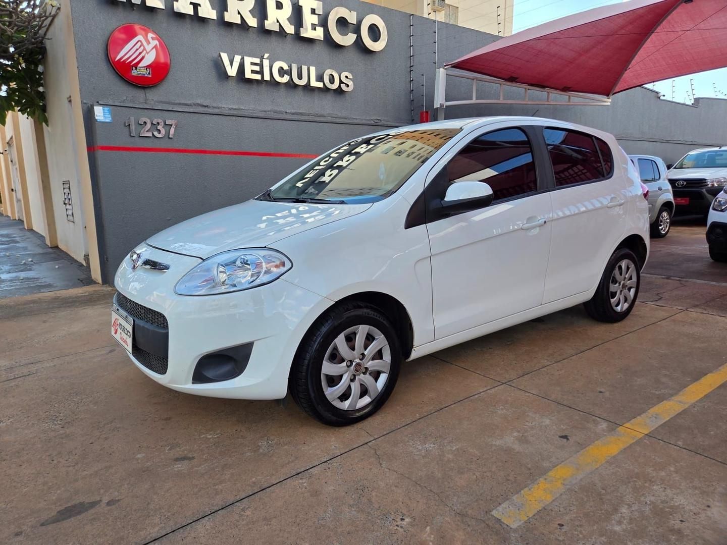 Vista principal de FIAT Palio Attractive 1.0 4p. 2015