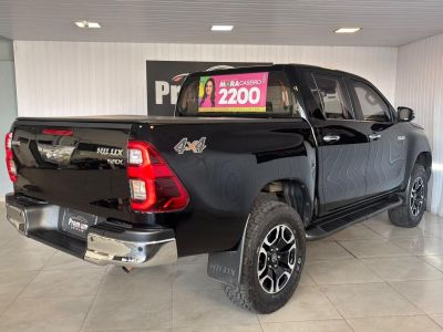 TOYOTA Hilux SRX D4-D 2.8TDi 16v 4X4 C.D. 2022 - miniatura 6