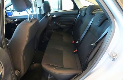 FORD Focus Sedan SE 1.6 16v 2018 - miniatura 7