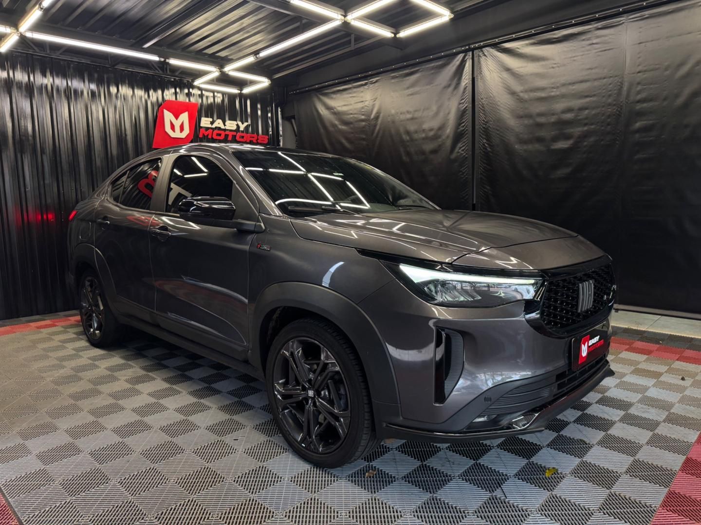 Vista principal de FIAT Fastback Limited Edition 1.3T 16v 2023