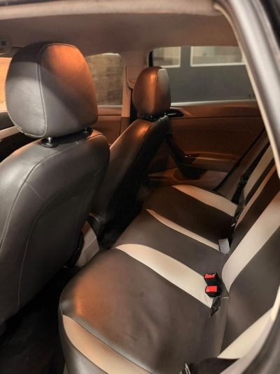 VOLKSWAGEN Polo Hatch 1.6 16v 2018 - miniatura 9