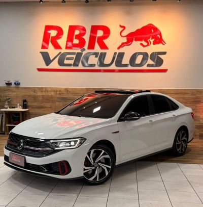 VOLKSWAGEN Jetta GLi 2.0 16v TSi 2024 - miniatura 3
