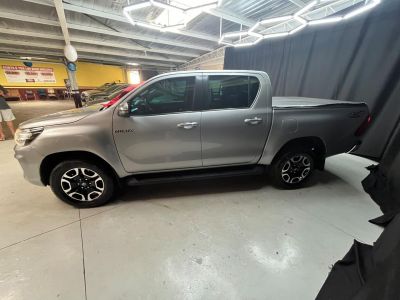 TOYOTA Hilux SRV D4-D 2.8TDi 16v 4X4 C.D. 2019 - miniatura 4