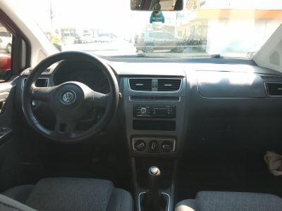 VOLKSWAGEN Fox 1.6 4p. 2014 - miniatura 8