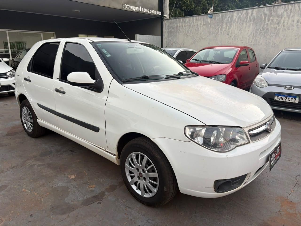 Vista principal de FIAT Palio Celebration Economy 1.0 4p. 2013