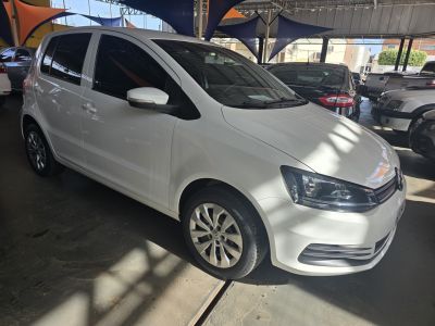 VOLKSWAGEN Fox Trendline 1.0 12v 4p. 2017 - miniatura 2