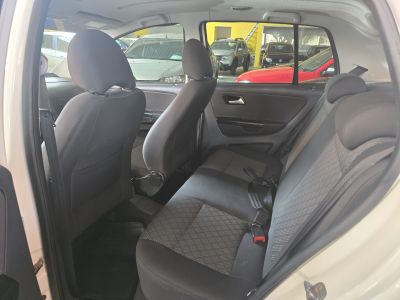 VOLKSWAGEN Fox Trendline 1.0 12v 4p. 2017 - miniatura 8