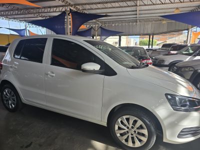 VOLKSWAGEN Fox Trendline 1.0 12v 4p. 2017 - miniatura 10