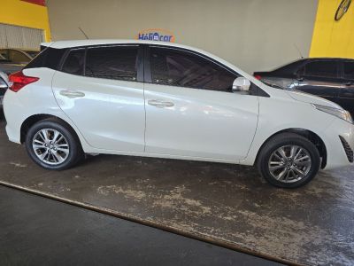 TOYOTA Yaris Hatch XL Plus Connect 1.5 16v 2020 - miniatura 4