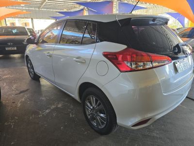 TOYOTA Yaris Hatch XL Plus Connect 1.5 16v 2020 - miniatura 8