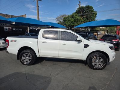 FORD Ranger XLS 2.2TDCi 16v 4x4 C.D. 2022 - miniatura 4