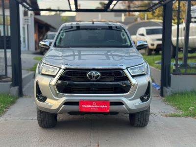 TOYOTA Hilux SRX D4-D 2.8TDi 16v 4X4 C.D. 2023 - miniatura 2