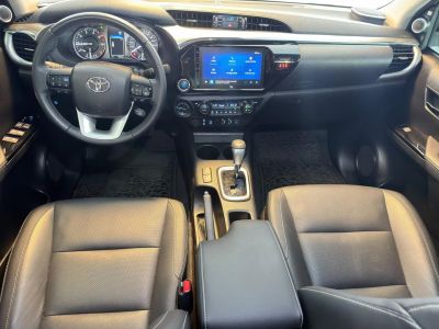 TOYOTA Hilux SRX D4-D 2.8TDi 16v 4X4 C.D. 2025 - miniatura 8