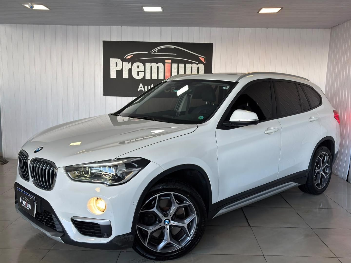 Vista principal de BMW X1 sDrive20i 2.0T 16v 2019