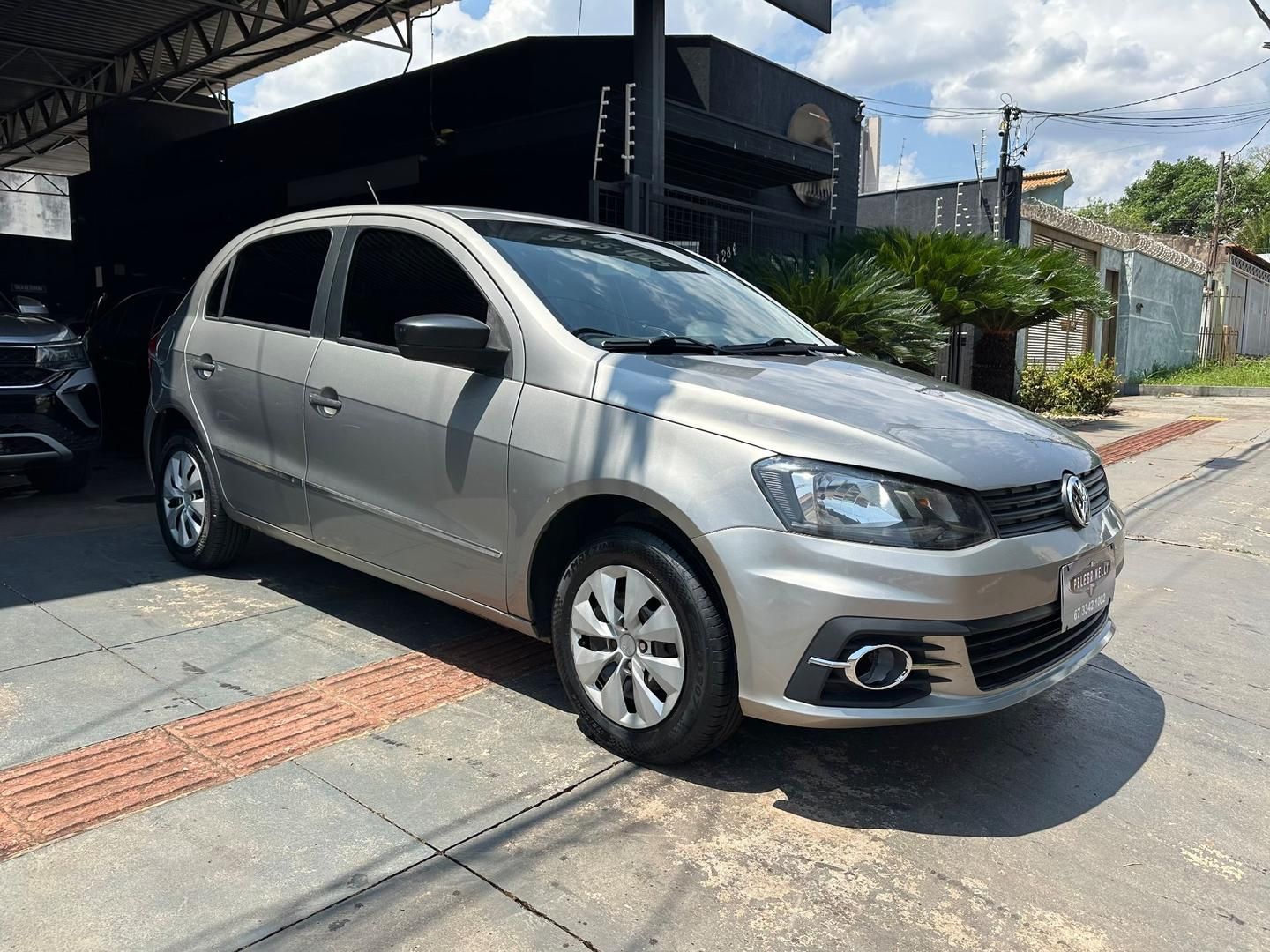 Vista principal de VOLKSWAGEN Gol Trendline 1.6 4p. 2018