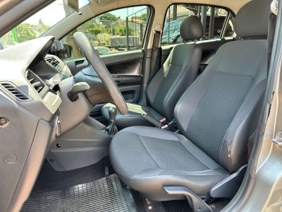 VOLKSWAGEN Gol Trendline 1.6 4p. 2018 - miniatura 13