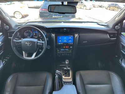 TOYOTA Hilux SW4 SRX Platinum D4-D 2.8TDi 16v 4x4 2024 - miniatura 7