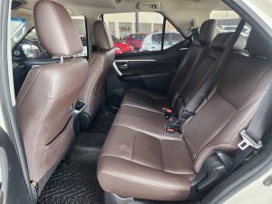 TOYOTA Hilux SW4 SRX D4-D 2.8TDi 16v 4x4 2017 - miniatura 9