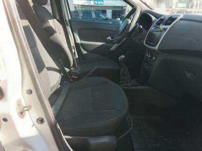 RENAULT Sandero Expression 1.0 12v 2020 - miniatura 10
