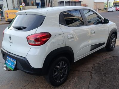 RENAULT Kwid Intense 1.0 12v 2021 - miniatura 8