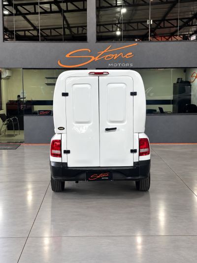 VOLKSWAGEN Saveiro Sportline 1.6 2023 - miniatura 6