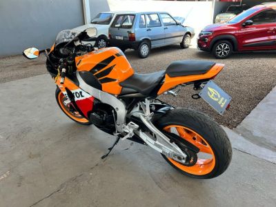 HONDA CBR 1000RR Fireblade 2011 - miniatura 7