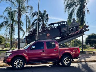 NISSAN Frontier LE 2.5TDi 16v 4X4 C.D. 2013 - miniatura 3