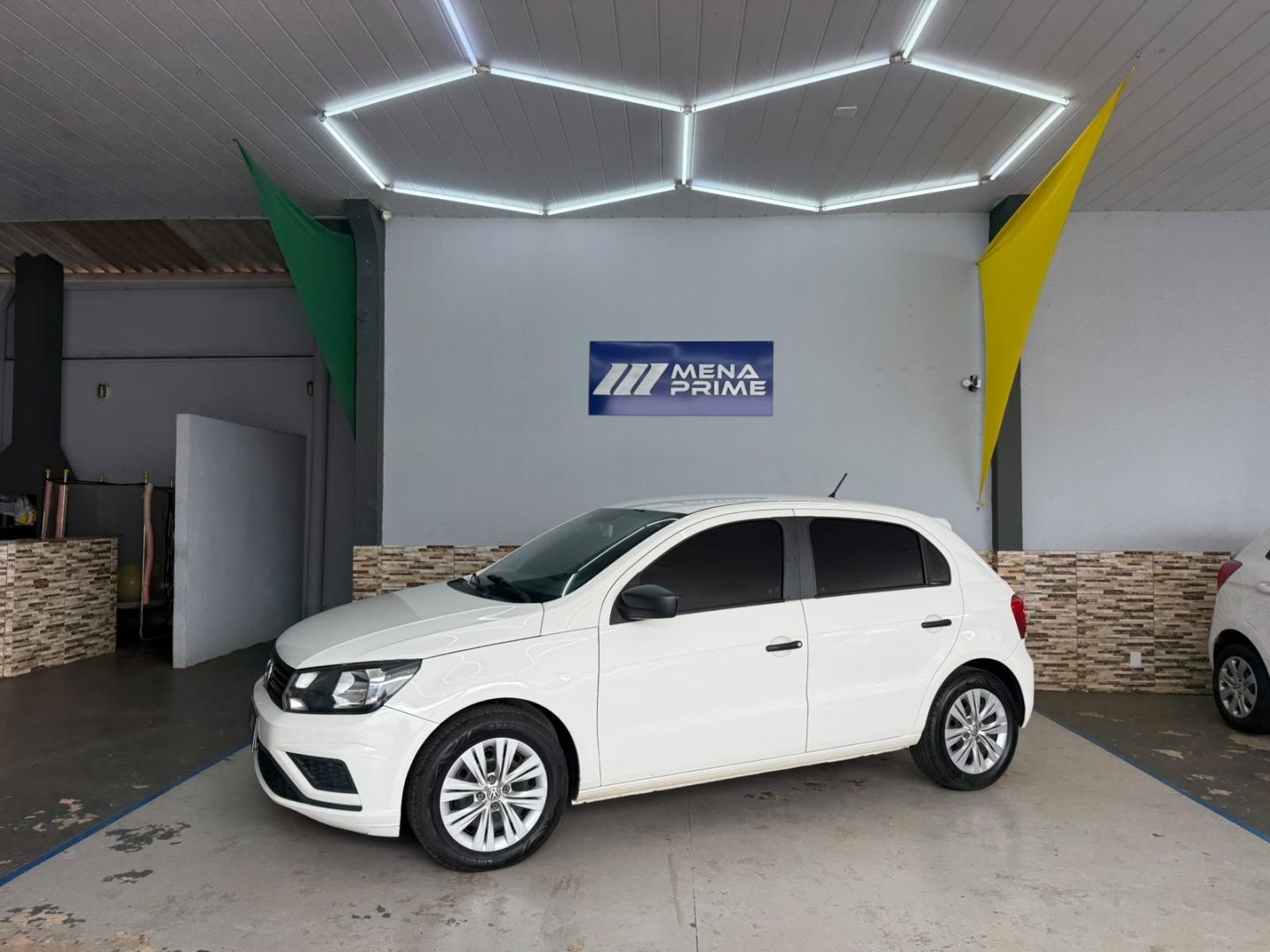 Vista principal de VOLKSWAGEN Gol 1.6 4p. 2021