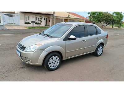 FORD Fiesta Sedan SE 1.6 2009