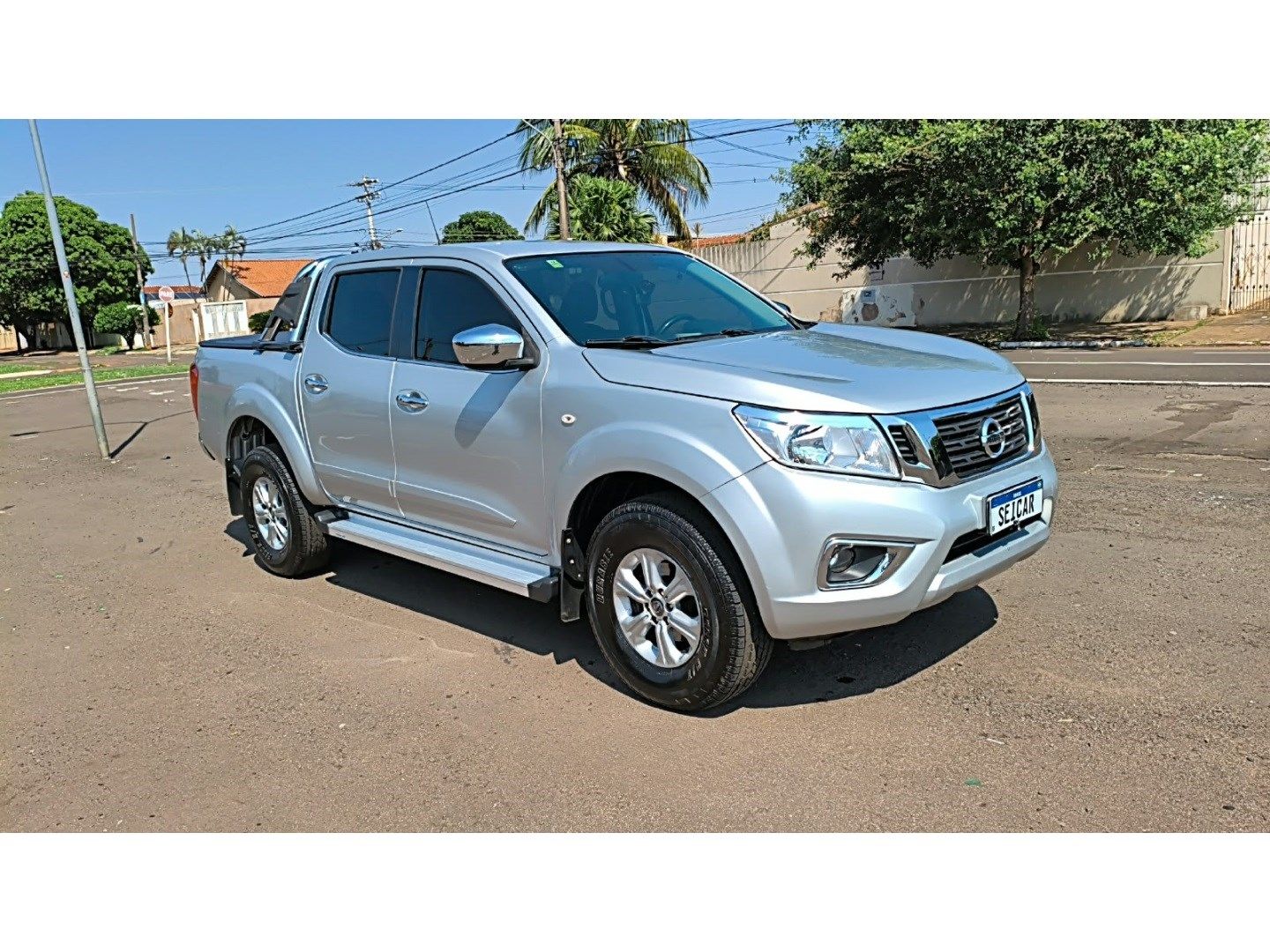 Vista principal de NISSAN Frontier SE 2.3TDi 16v 4X4 C.D. 2018