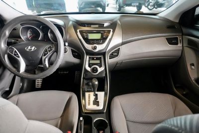 HYUNDAI Elantra GLS 2.0 16v 2013 - miniatura 4