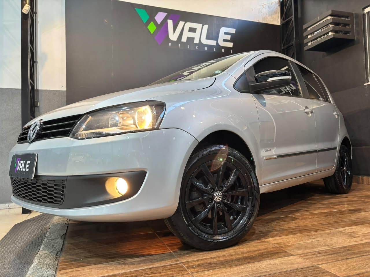 Vista principal de VOLKSWAGEN Fox Prime 1.6 4p. 2013