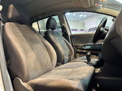 VOLKSWAGEN Fox Prime 1.6 4p. 2013 - miniatura 9
