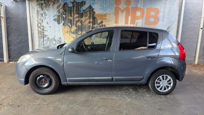 RENAULT Sandero Authentique 1.0 16v 2009 - miniatura 5