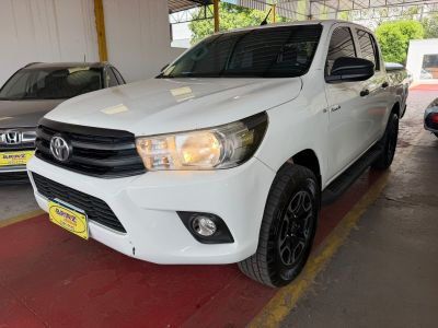 TOYOTA Hilux 2.8D 4X4 C.D. 2019 - miniatura 3