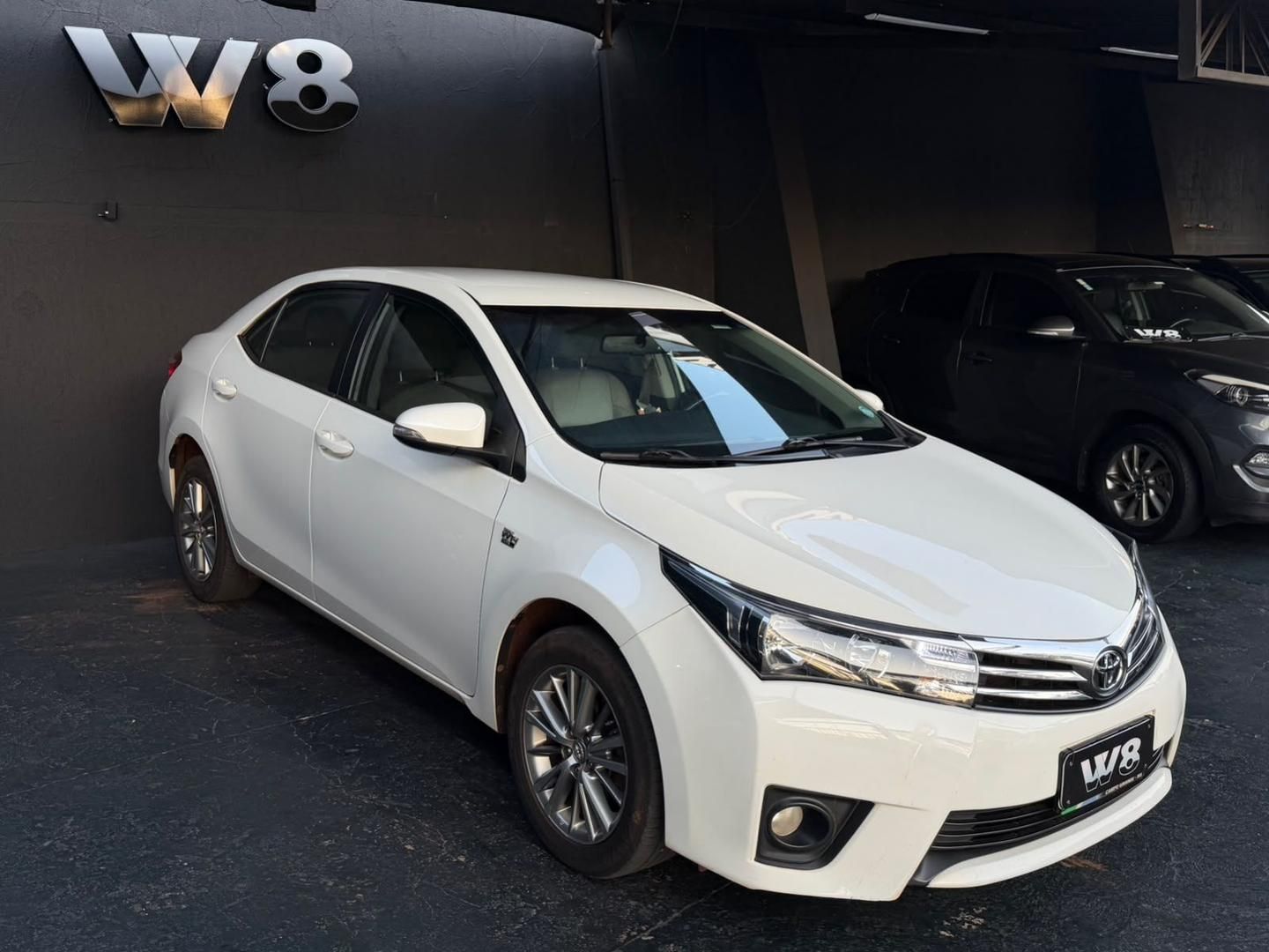 Vista principal de TOYOTA Corolla XEi 2.0 16v 2015