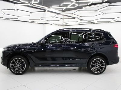 BMW X7 xDrive 40i M Sport V6 3.0T 2026 - miniatura 4