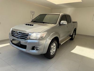 TOYOTA Hilux SRV D4-D 3.0TDi 16v 4X4 C.D. 2015