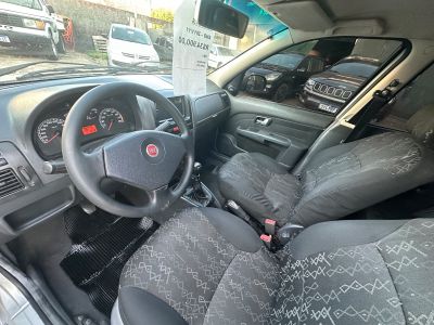 FIAT Palio Weekend Trekking 1.6 16v 2011 - miniatura 9
