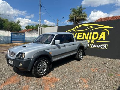 MITSUBISHI L200 Outdoor HPE 2.5TD 4X4 C.D. 2009
