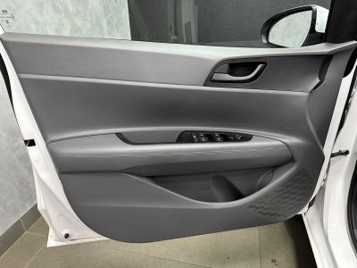 HYUNDAI HB20S Comfort 1.0 12v 2026 - miniatura 8