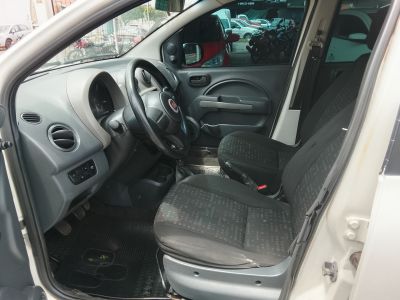 FIAT Uno Vivace 1.0 4p. 2013 - miniatura 5