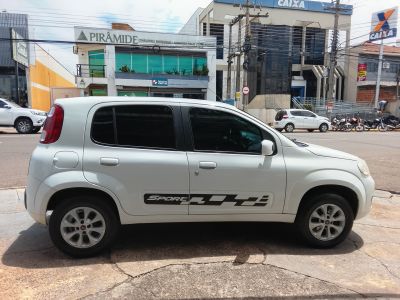 FIAT Uno Vivace 1.0 4p. 2013 - miniatura 9