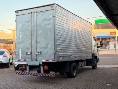 FORD Cargo 712 E Turbo  2009 - miniatura 3